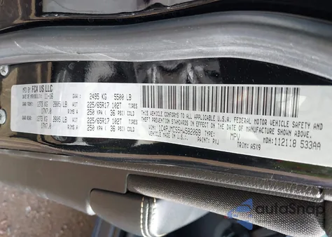 2017 Jeep Cherokee Latitude 4X4 z USA, uszkodzony, nr VIN 1C4PJMCS5HW582069